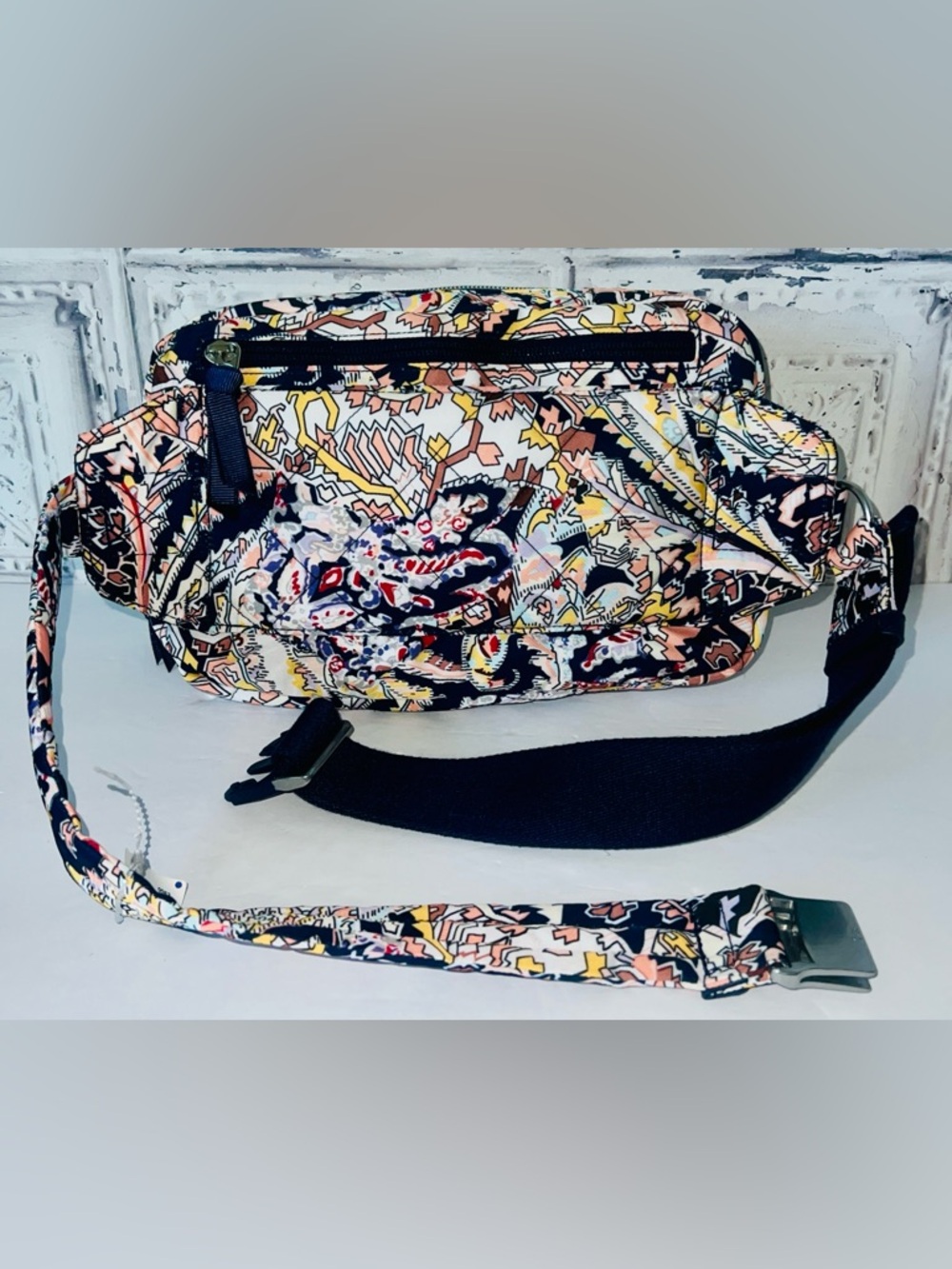 🆕 Vera Bradley Twill Utility Sling Crossbody Backpack Bag Tangier Paisley Travel - Picture 7 of 14